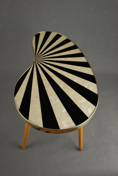 Vintage kidney-shaped midcentury modern table on eBay