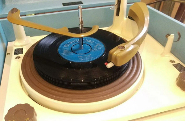 Original 1950s Dansette Major Deluxe record player on eBay