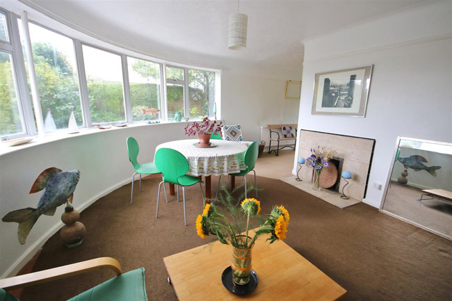 For sale: 1930s Oliver Hill art deco house in Frinton-On-Sea, Essex