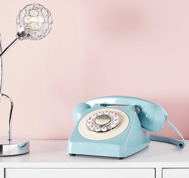 Budget vintage-style Reka home telephones at Aldi