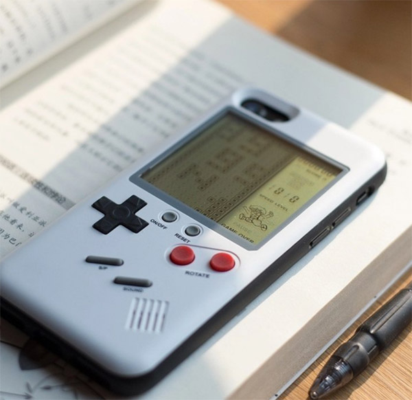 Retro gaming: Tetris iPhone case at Fancy