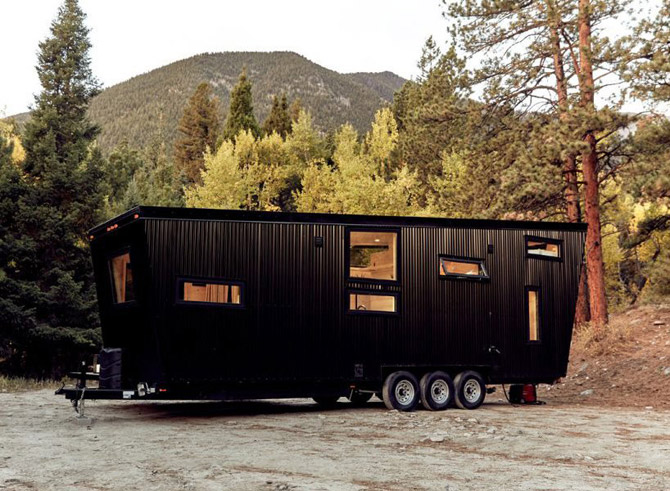 Land Ark unveils the Draper midcentury modern mobile home