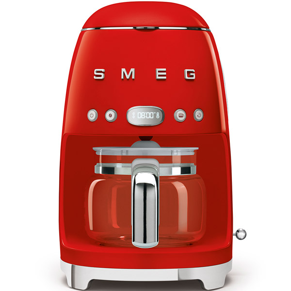 Smeg 1950s-style filter coffee machine makes its debut