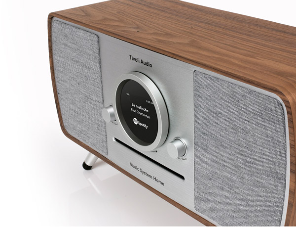 Retro-style Music System Home by Tivoli Audio