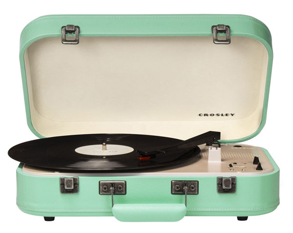 Crosley Coupe 1950s-style portable record player