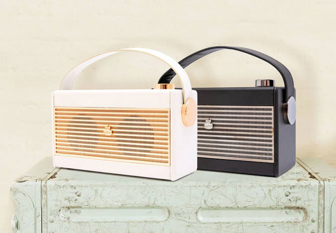 GPO Retro Darcy 1960s-style radio