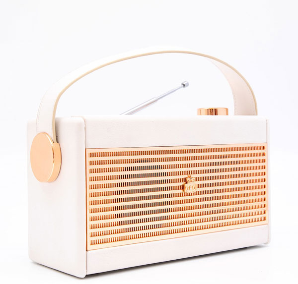 GPO Retro Darcy 1960s-style radio