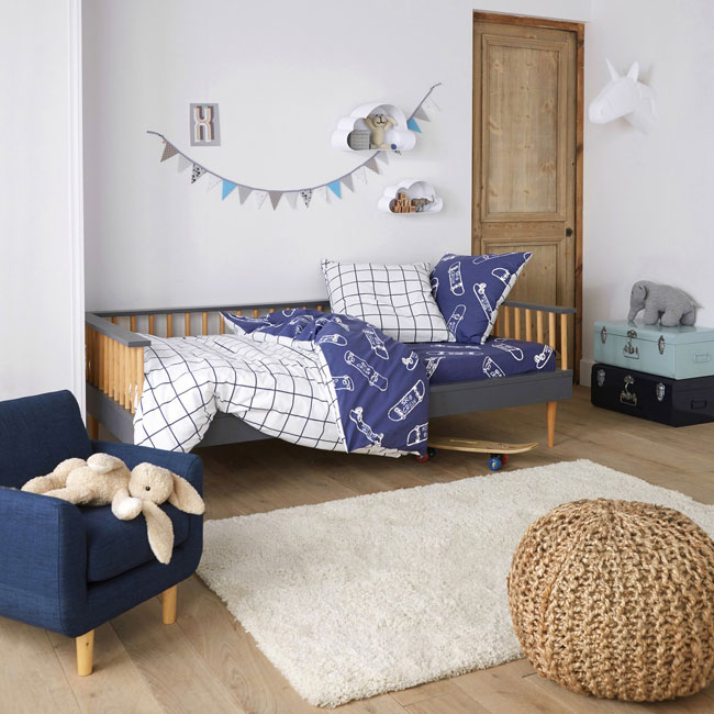 Alfi midcentury modern bench bed for kids at La Redoute