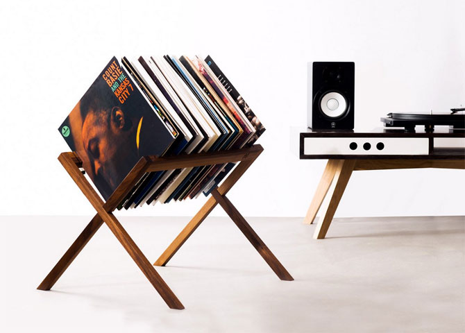 Retro record storage: The Vinyl Stand by HRDL