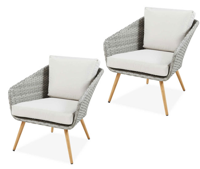 Midcentury modern-style garden furniture at Aldi