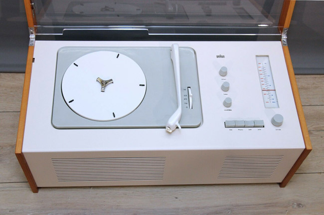 1950s Dieter Rams-designed Braun SK4 audio system on eBay
