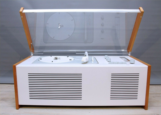 1950s Dieter Rams-designed Braun SK4 audio system on eBay