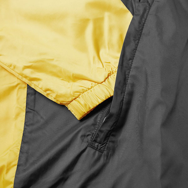 Retro rainwear: Reebok Vector Windbreaker