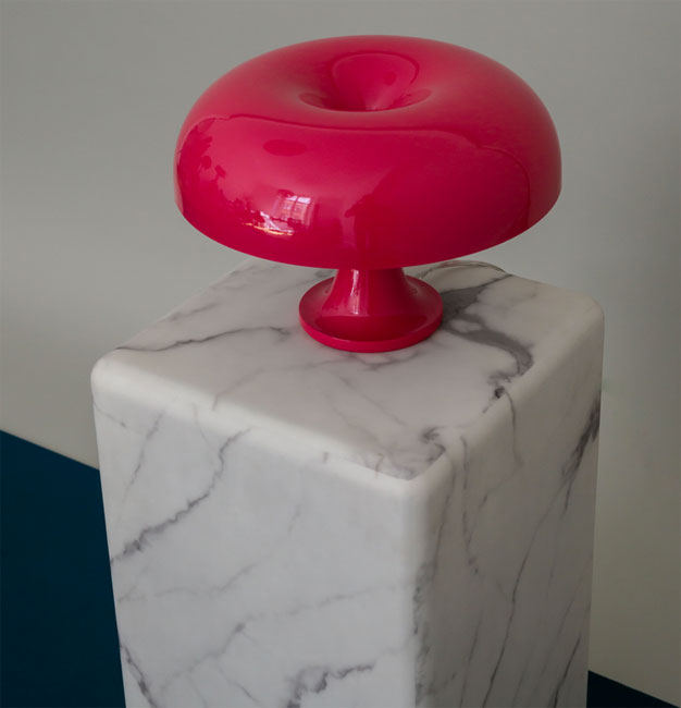 Limited edition pink 1960s Artemide Nessino lamp