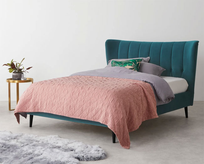 10. Charley retro king size bed