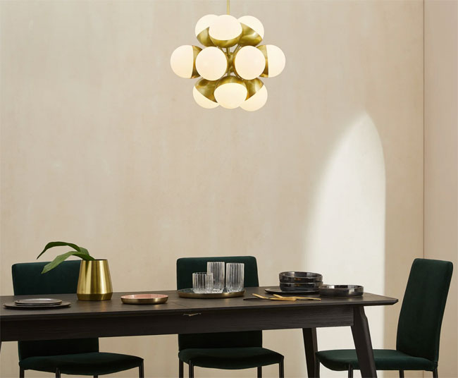 18. Donna retro sputnik pendant light