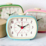 10 super cute retro alarm clocks