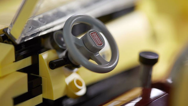 1960s Fiat 500F becomes a Lego set