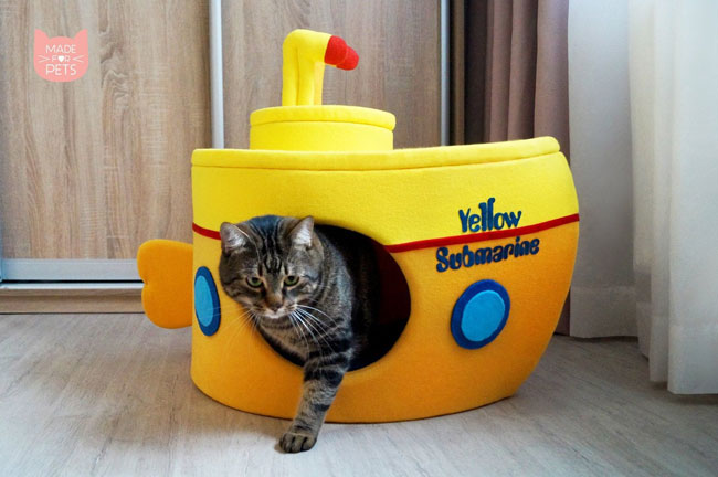 Yellow Submarine cat house by Made For Pets