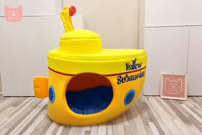 Yellow Submarine cat house by Made For Pets