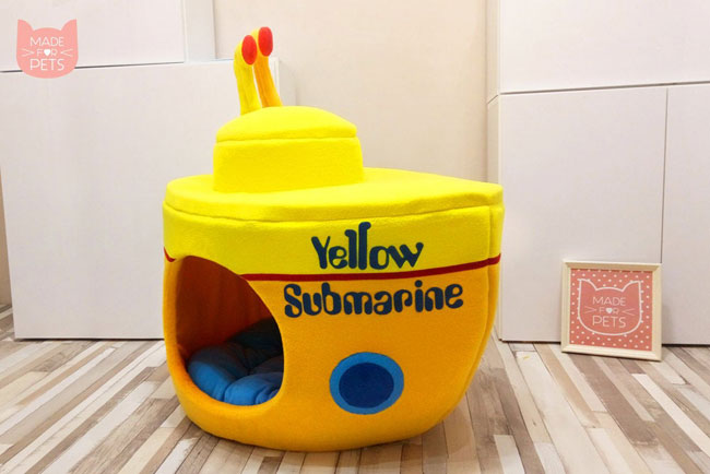 Yellow Submarine cat house by Made For Pets