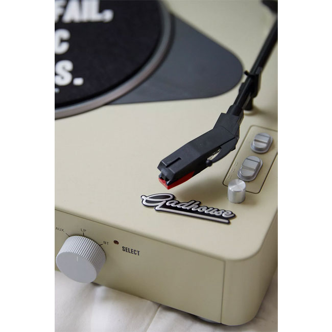 Gadhouse Brad retro record player with Bluetooth