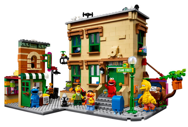 123 Sesame Street Lego Set hits the shelves