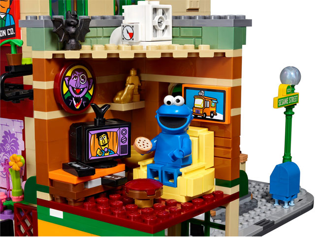 123 Sesame Street Lego Set hits the shelves