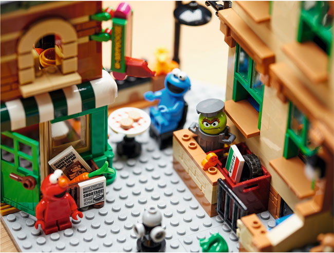 123 Sesame Street Lego Set hits the shelves