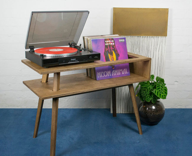 Retro record player tables by BnE Studio