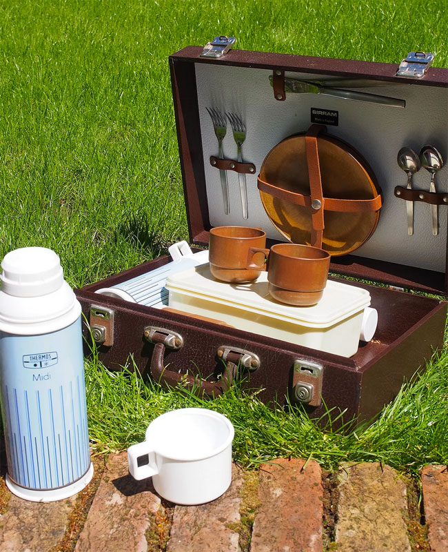 Urban Renewal vintage picnic hamper sets