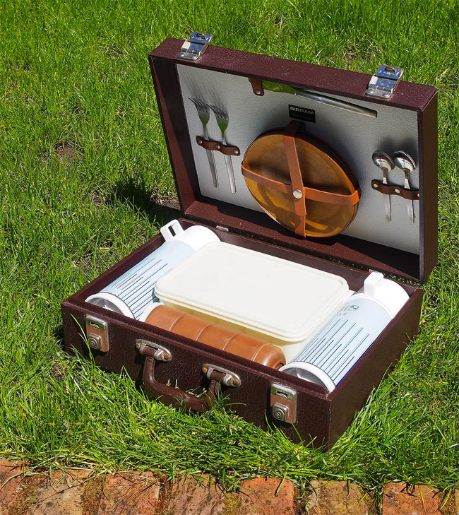 Urban Renewal vintage picnic hamper sets