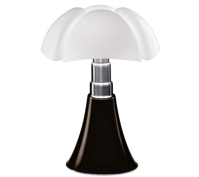 1960s Gae Aulenti Pipistrello Lamp gets a Bluetooth upgrade