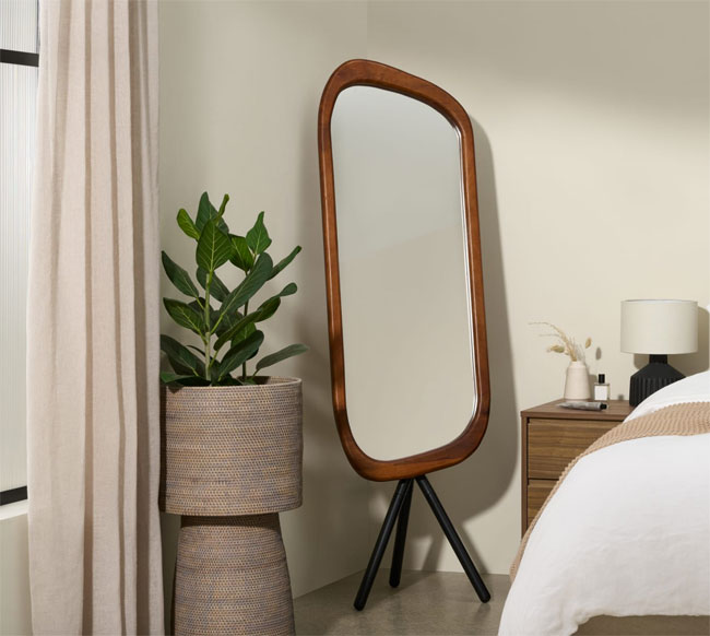 10 retro mirrors for a midcentury modern home