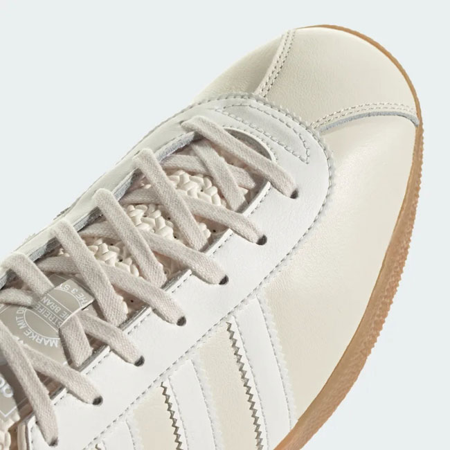 Adidas London trainers in leather reissue