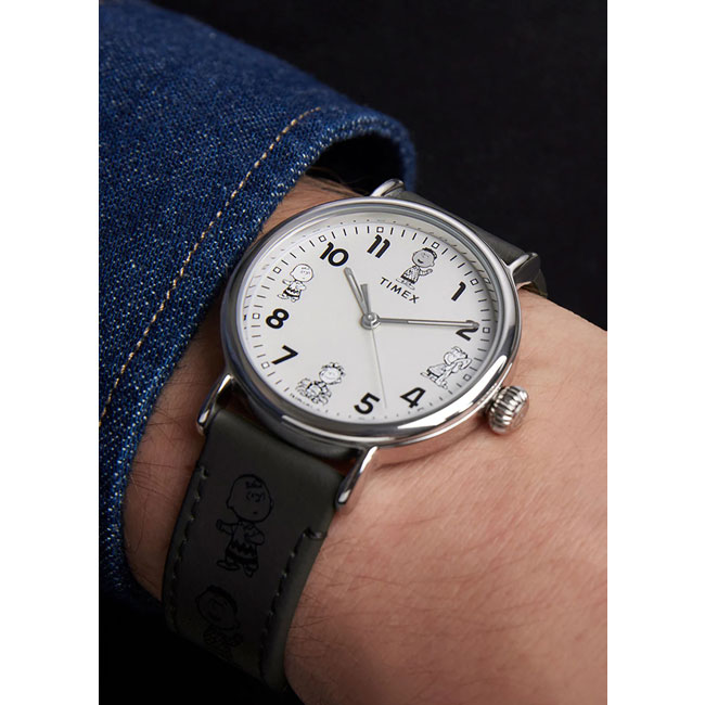 Timex Standard x Peanuts Sketch watch