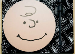 Pro-Ject unveils Charlie Brown-themed Peanuts T1 BT turntable